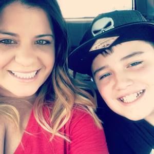 Meet your Posher, Cynthia